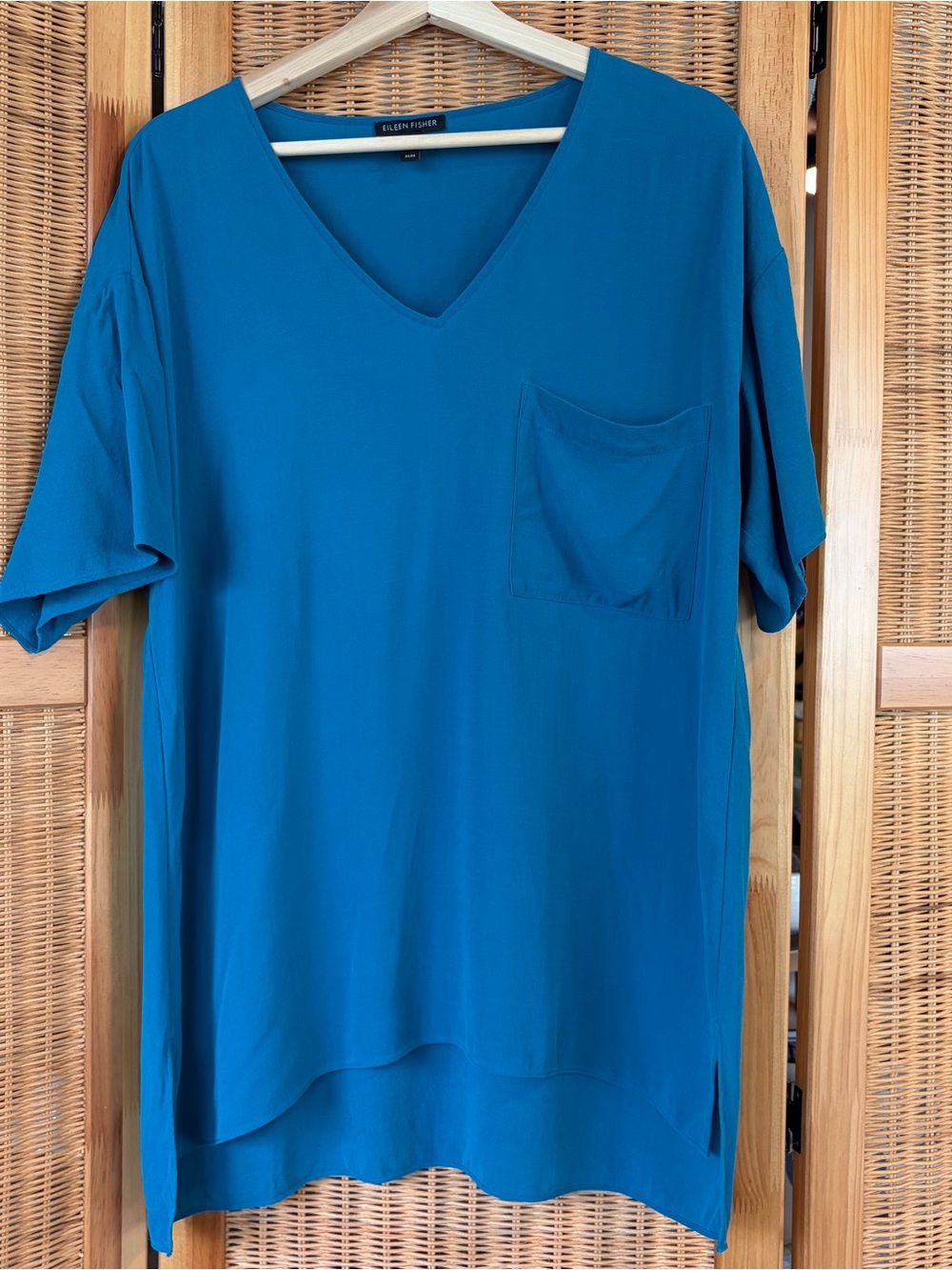 Eileen Fisher Silk Oversized Teal V-Neck Pocket Top sz M